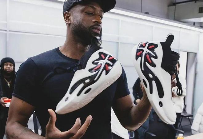 埃兰加：这只是我们和波特的首战，换成其他时候我们会赢球（埃兰加：与波特首次过招而已，换个时机我们就能取胜）