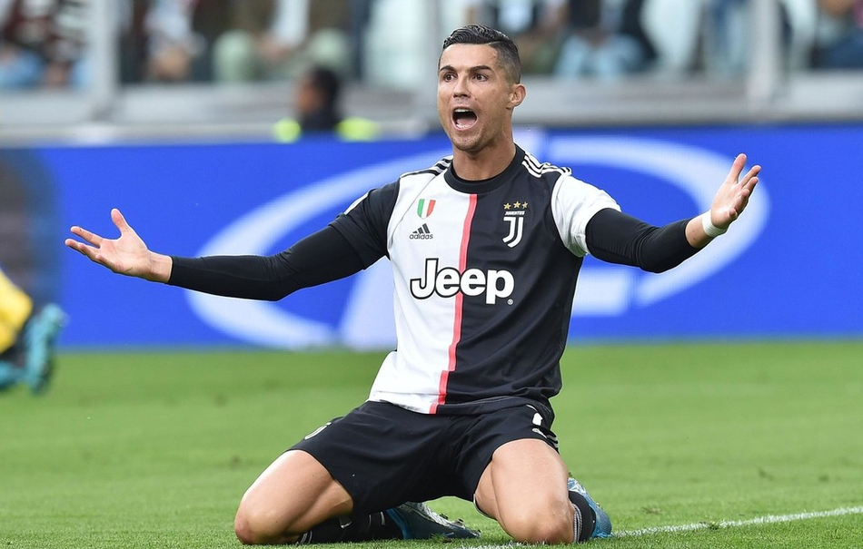 邮报：顺应英超形势，利兹今夏引援注重身体对抗和定位球能力（邮报：迎合英超趋势，利兹今夏引援侧重对抗强度与定位球能力）