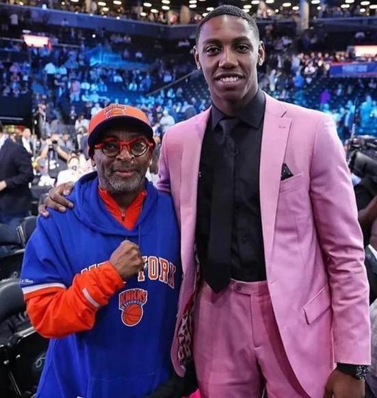 久保建英：如果皇家社会不赶我走，我就会一直留在这里（久保建英：除非皇家社会不要我，否则我会一直留在这里）