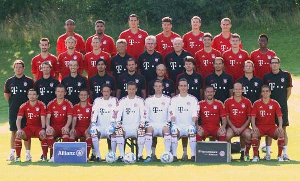 官方：捷克主力中后卫维蒂克因伤退出国家队（官方通报：捷克主力中卫维蒂克伤退国家队）