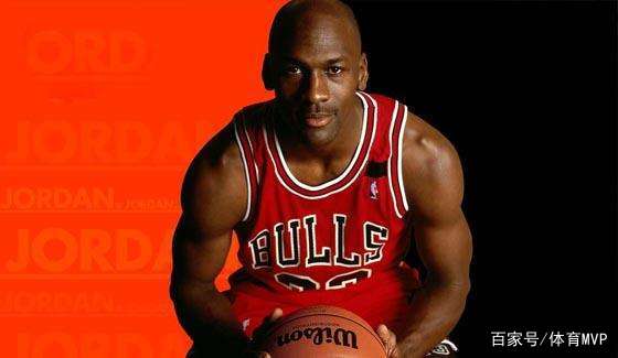 中超联赛总结：积分榜前三分析,（中超赛季回顾：积分榜三强解析）