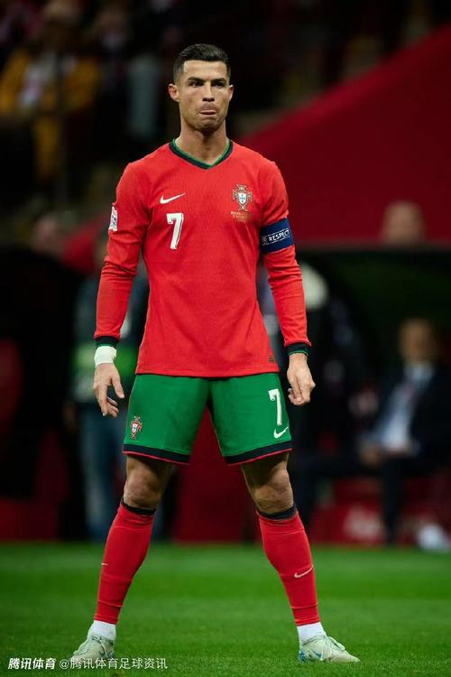 梅西是否参加世界杯？斯卡洛尼：这将由他自己决定（斯卡洛尼：梅西是否出战世界杯由他本人决定）