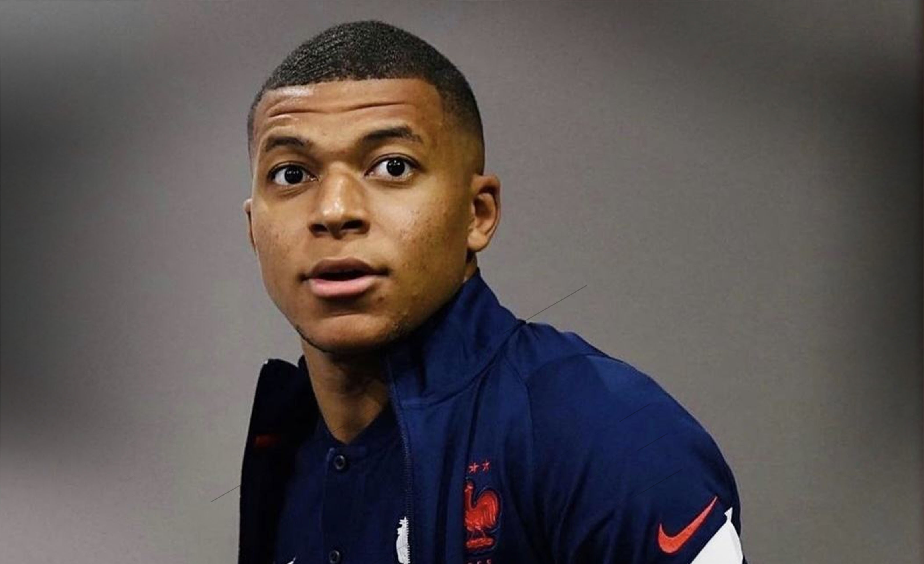 扑救率85.2%场均丢球0.57，斯维拉尔两项数据五大联赛门将第一（斯维拉尔以85.2%扑救率和场均0.57失球领跑五大联赛门将）