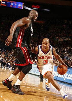 江苏“双城赛”即将打响，苏州队主帅李玮锋：为苏州球迷战斗（江苏双城对决将上演，苏州队主帅李玮锋誓为球迷而战）