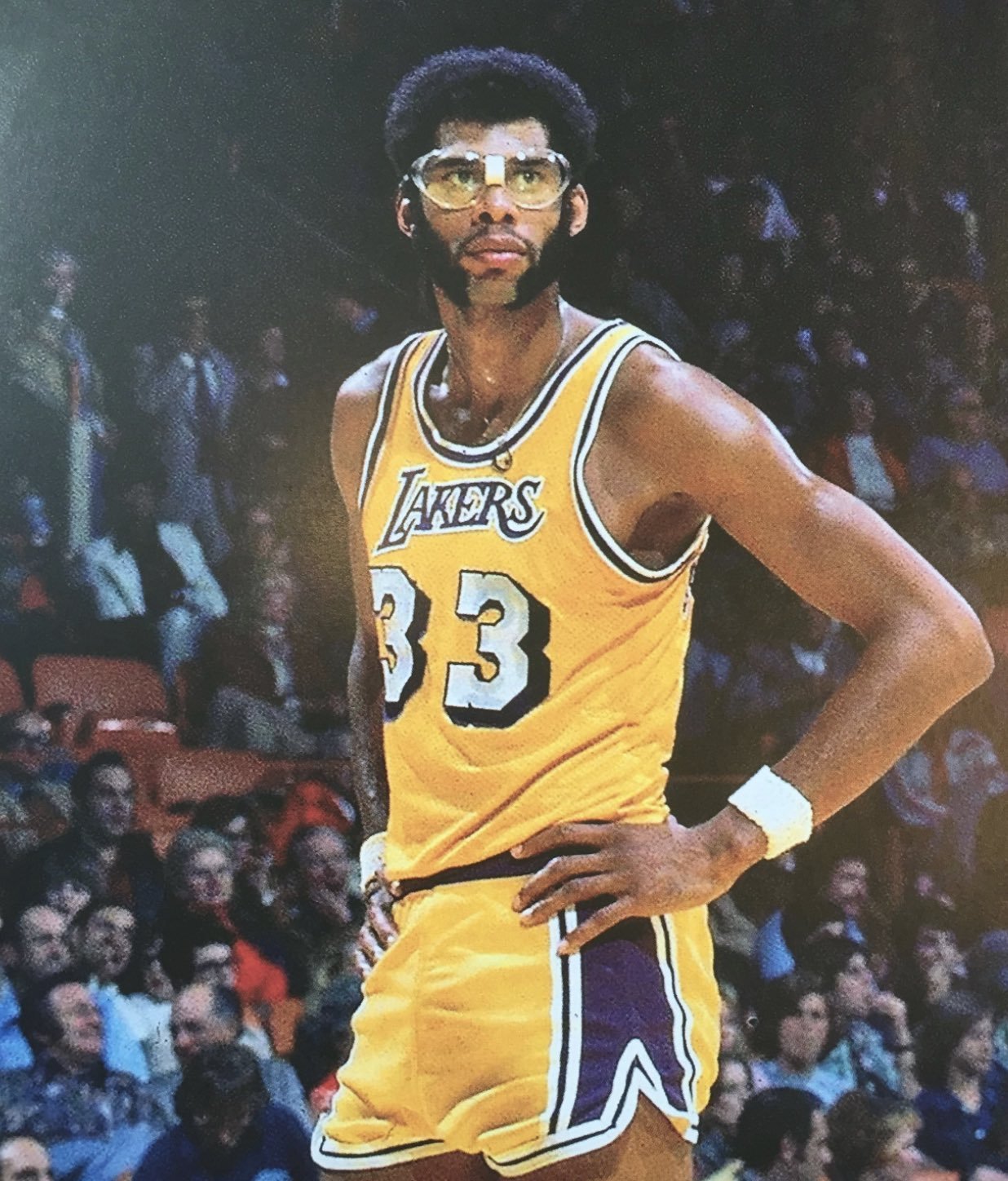 皇马后卫伤6个停2个，下轮西甲或只有2名正印一线队后卫可用（皇马后防告急：6伤2停，下轮西甲恐仅两名一线队正牌后卫可出战）