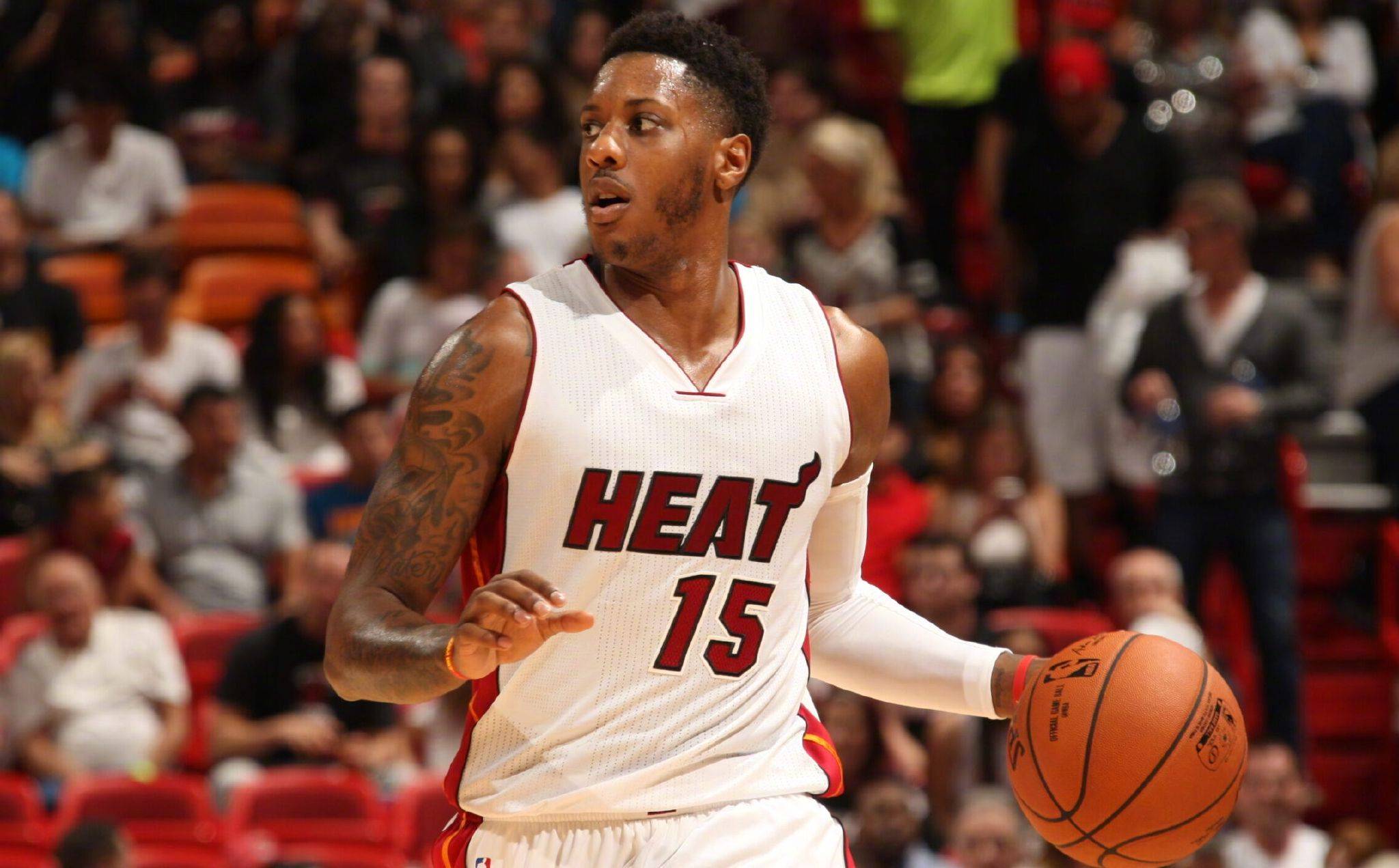 佩杜拉：虽然莫拉塔赛季至今13场0进球，但科莫依然信任他（佩杜拉：莫拉塔赛季13战无球，科莫仍对其保持信任）