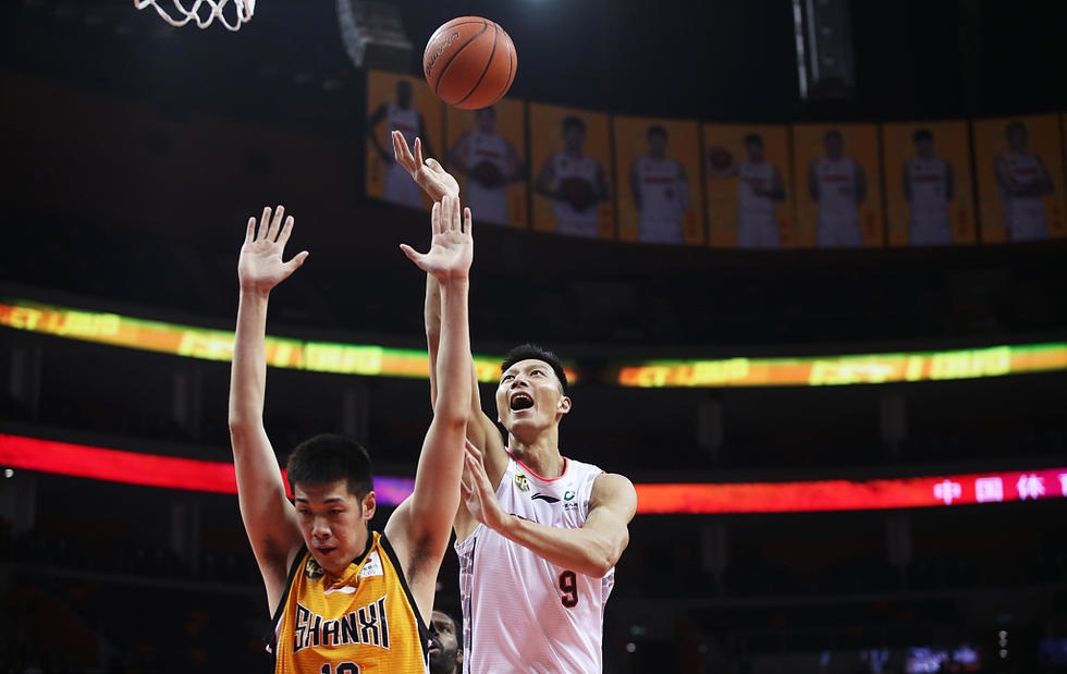 世界杯历史十大进球再引热议（世界杯史上十大经典进球再度掀起热议）