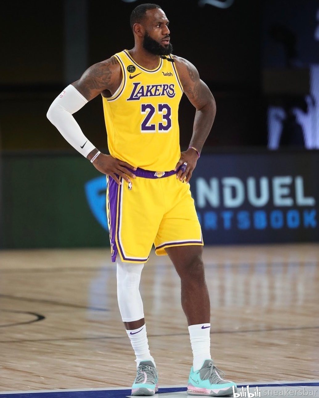 卡萨诺：32岁的迪巴拉已经跑不动了；罗马应该把科内卖给国米（卡萨诺直言32岁迪巴拉难再奔跑，罗马应将科内出售至国米）