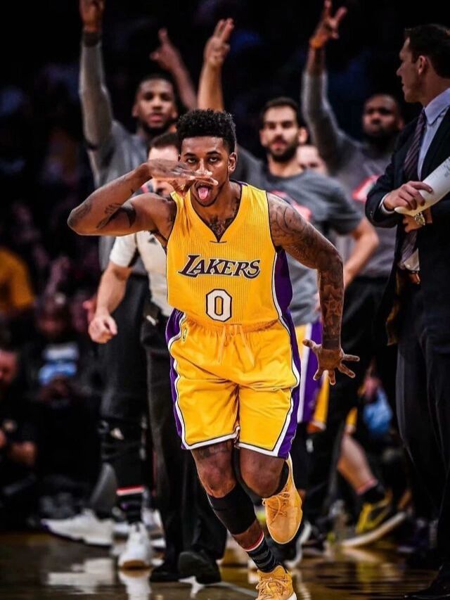 足球世界杯裁判否认偏袒传闻（世界杯裁判发声：未偏袒任何一方）